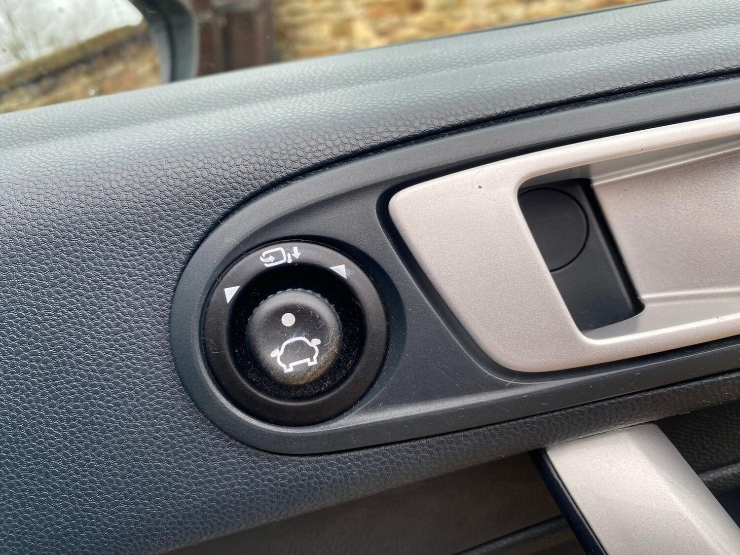 Used Ford Fiesta 2012 for sale - 77903531: Photo 8