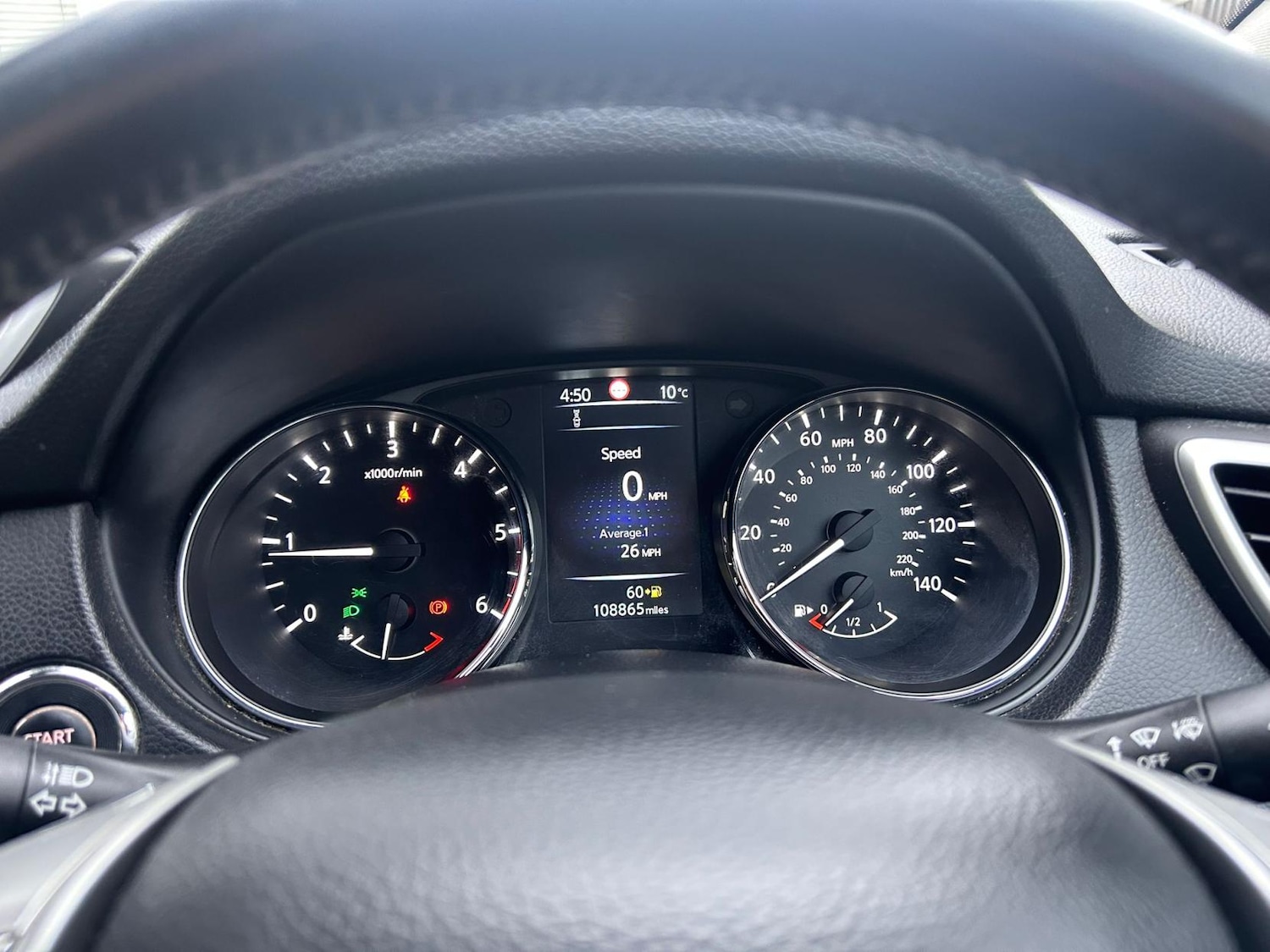 Used Nissan Qashqai 2015 for sale - 77822700: Photo 11