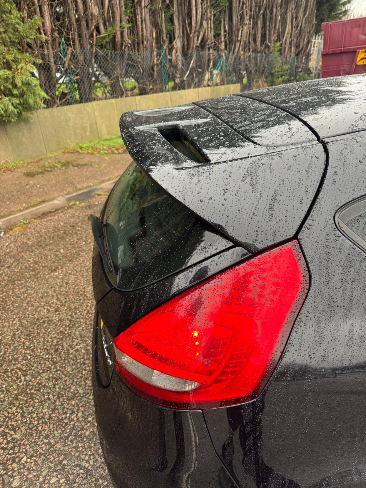 Used Ford Fiesta 2010 for sale - 77644127: Photo 27