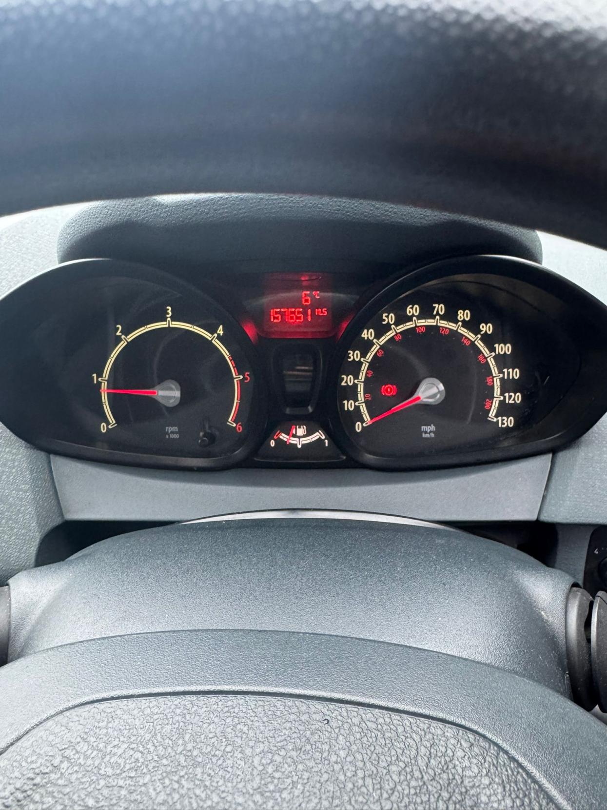 Used Ford Fiesta 2010 for sale - 77644127: Photo 29