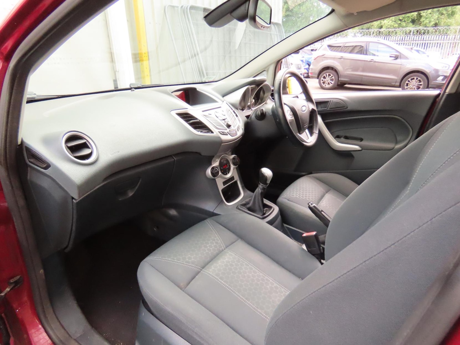 Used Ford Fiesta 2009 for sale - 77048038: Photo 12