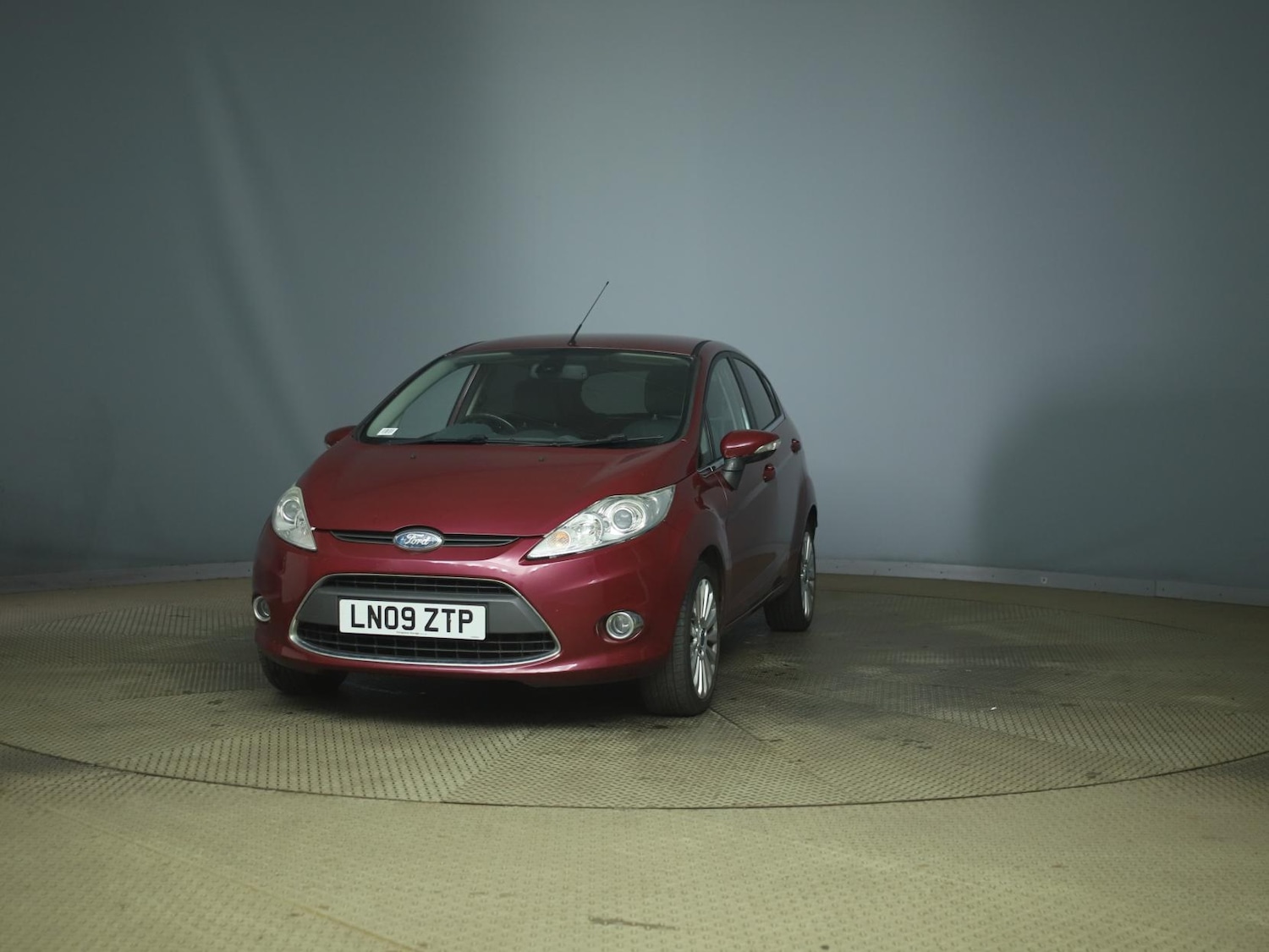 Used Ford Fiesta 2009 for sale - 77048038: Photo 6