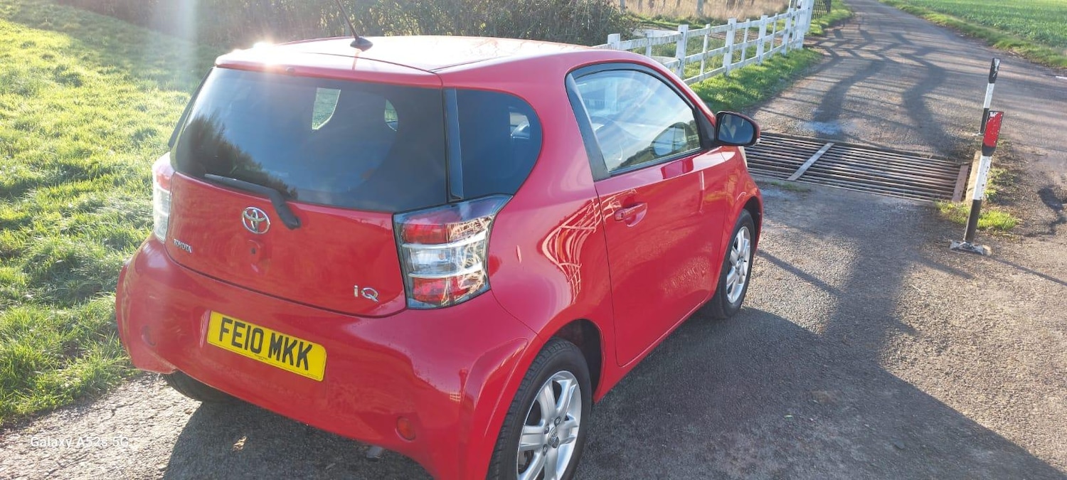 Used Toyota IQ 2010 for sale - 76782125: Photo 4