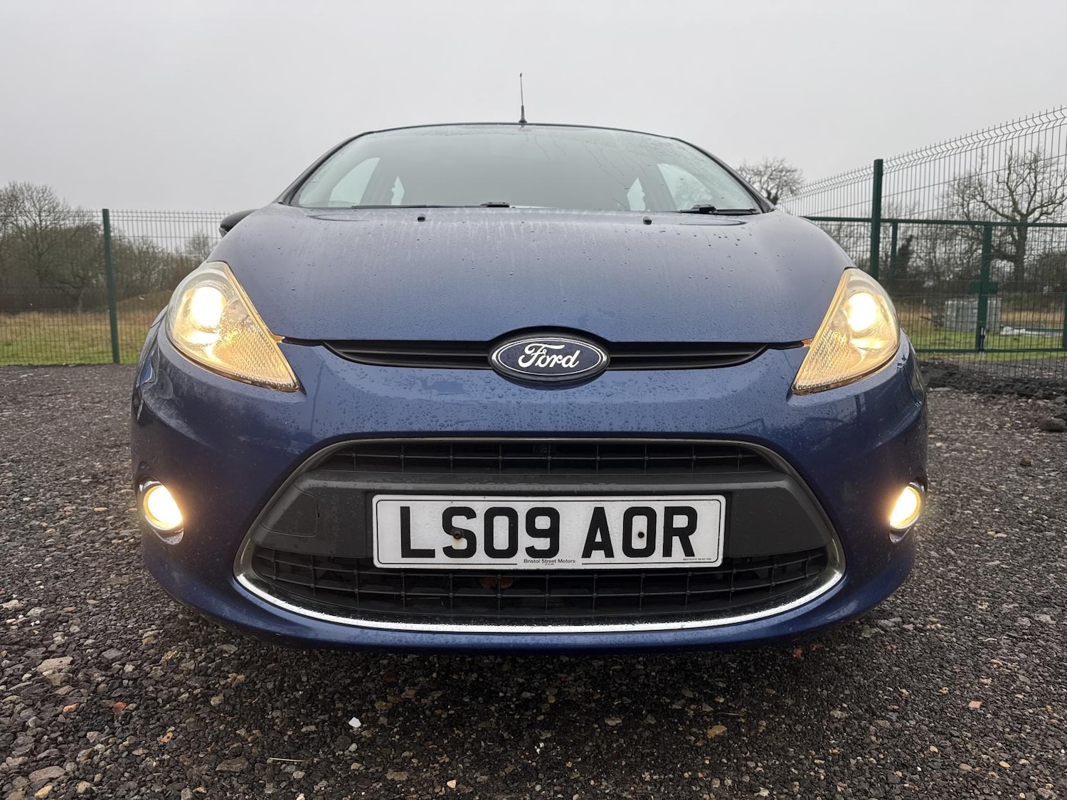 Used Ford Fiesta 2009 for sale - 76908415: Photo 3