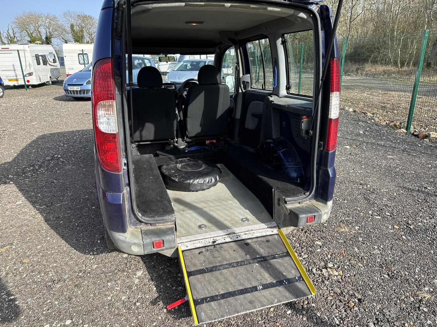 Used Fiat Doblo 2010 for sale - 77669442: Photo 16