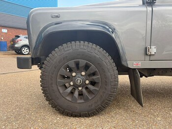 Used Land Rover Defender 110 2014 for sale - 78259178: Photo