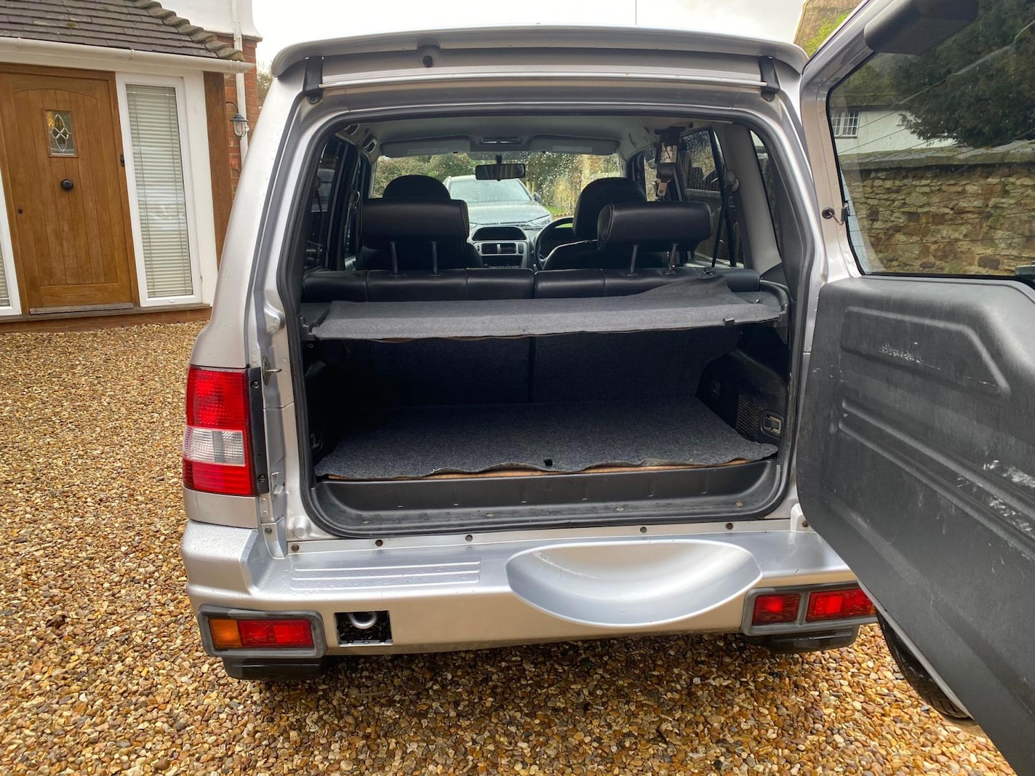 Used Mitsubishi Shogun 2004 for sale - 77570234: Photo 11