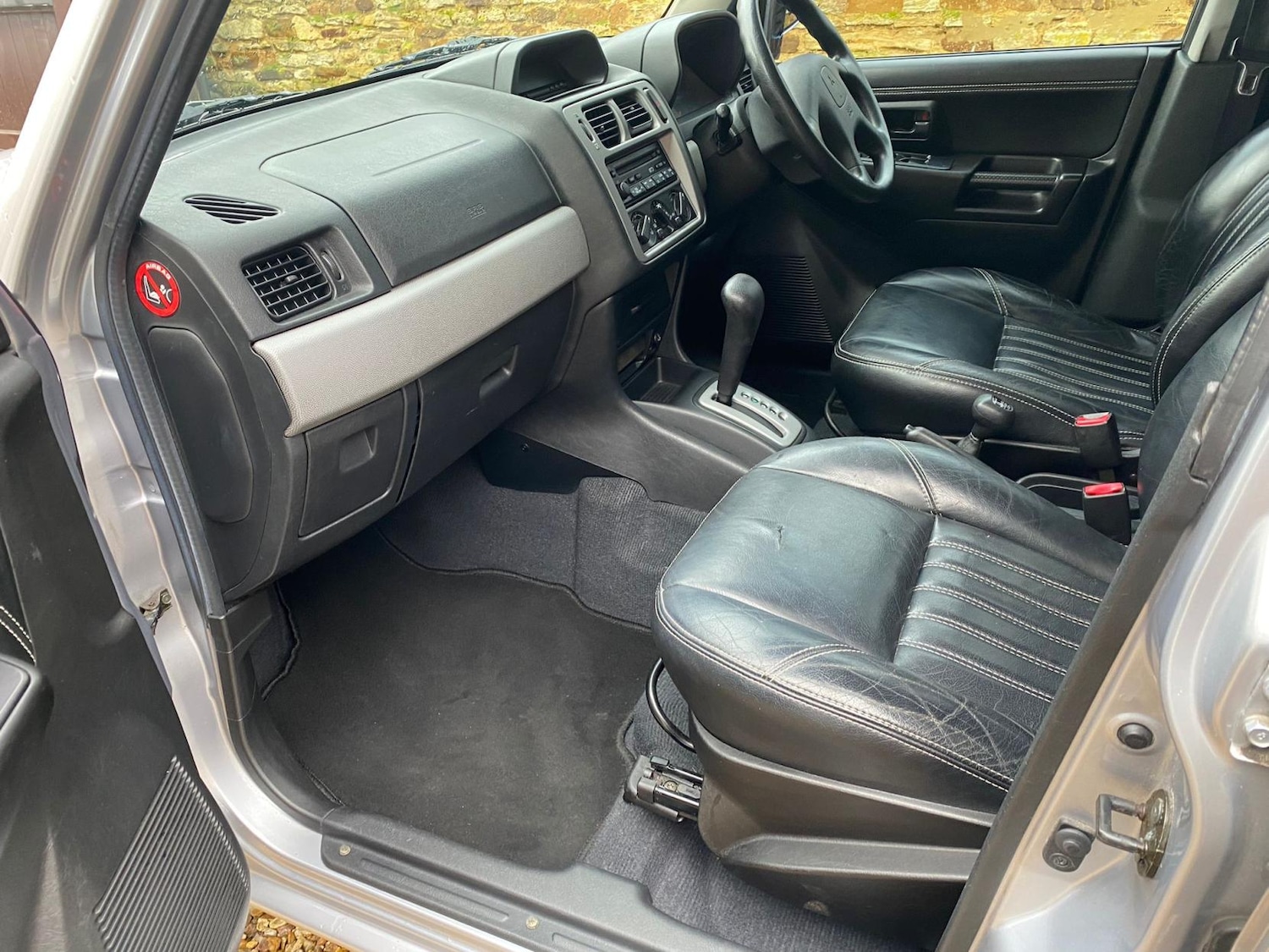 Used Mitsubishi Shogun 2004 for sale - 77570234: Photo 8