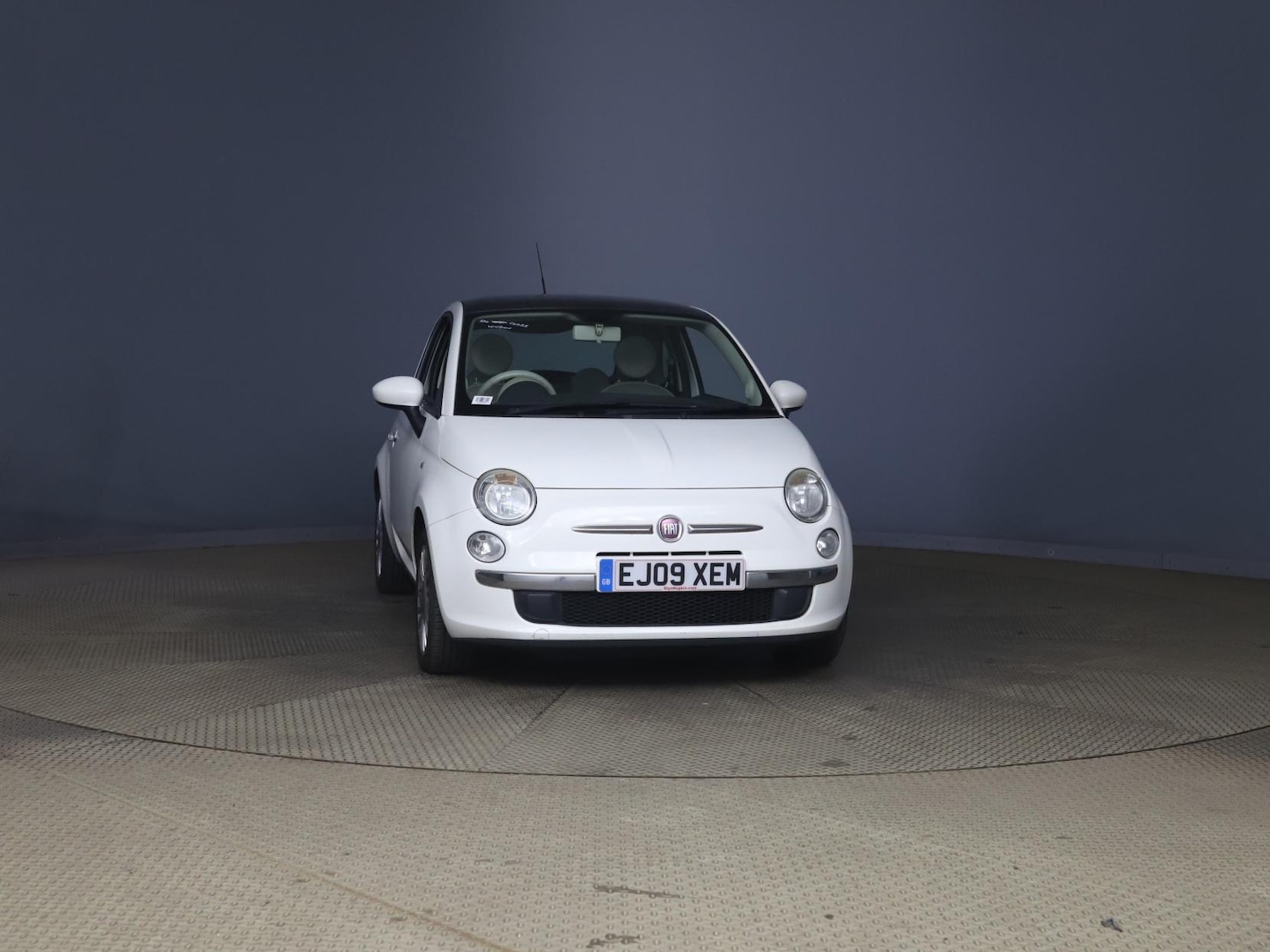 Used Fiat 500 2009 for sale - 76271832: Photo 2