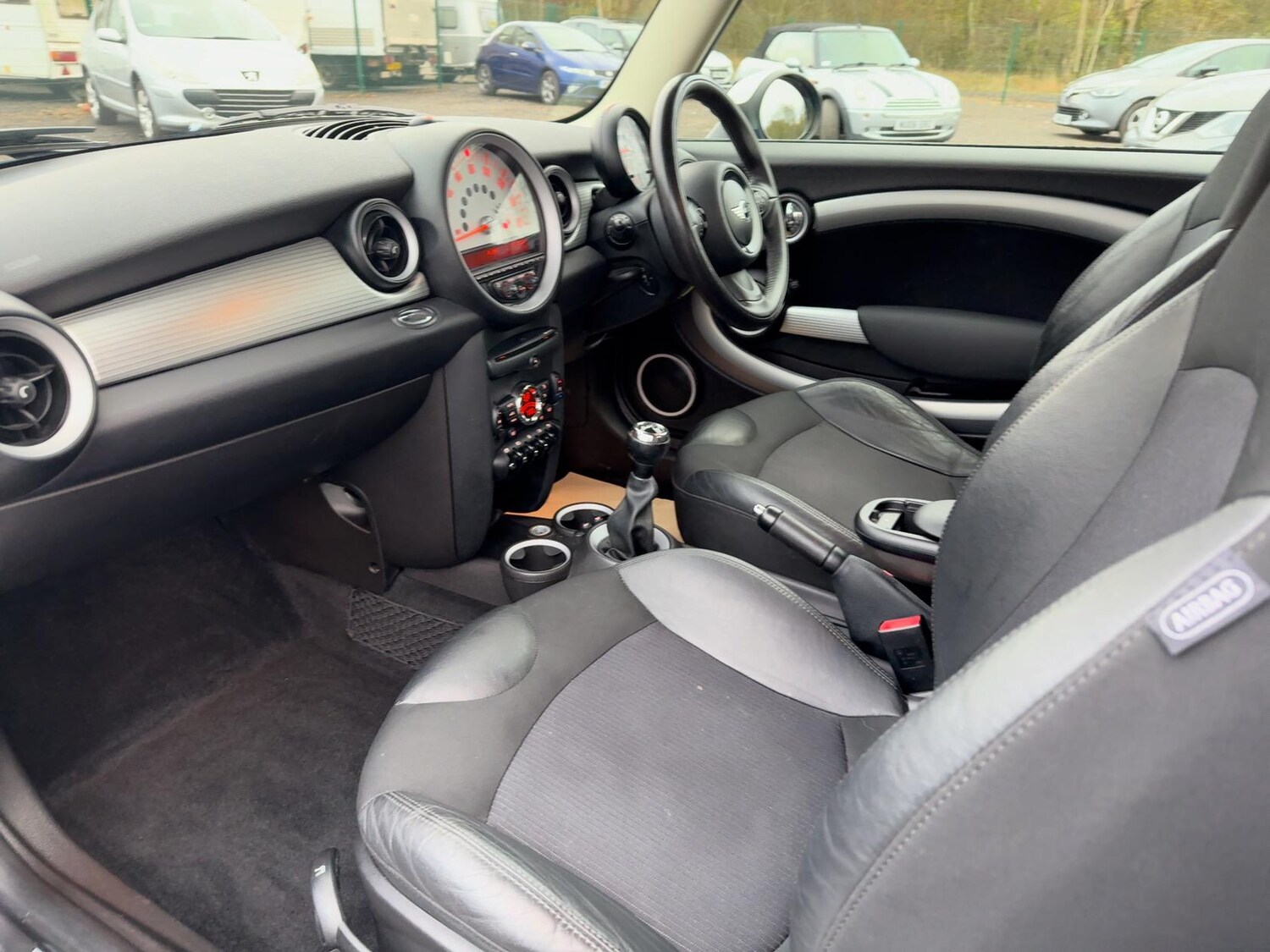 Used MINI Hatch 2011 for sale - 75874781: Photo 19