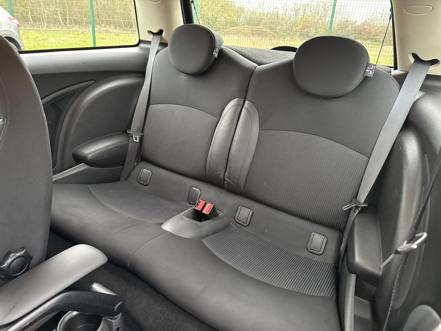 Used MINI Hatch 2011 for sale - 75874781: Photo 24