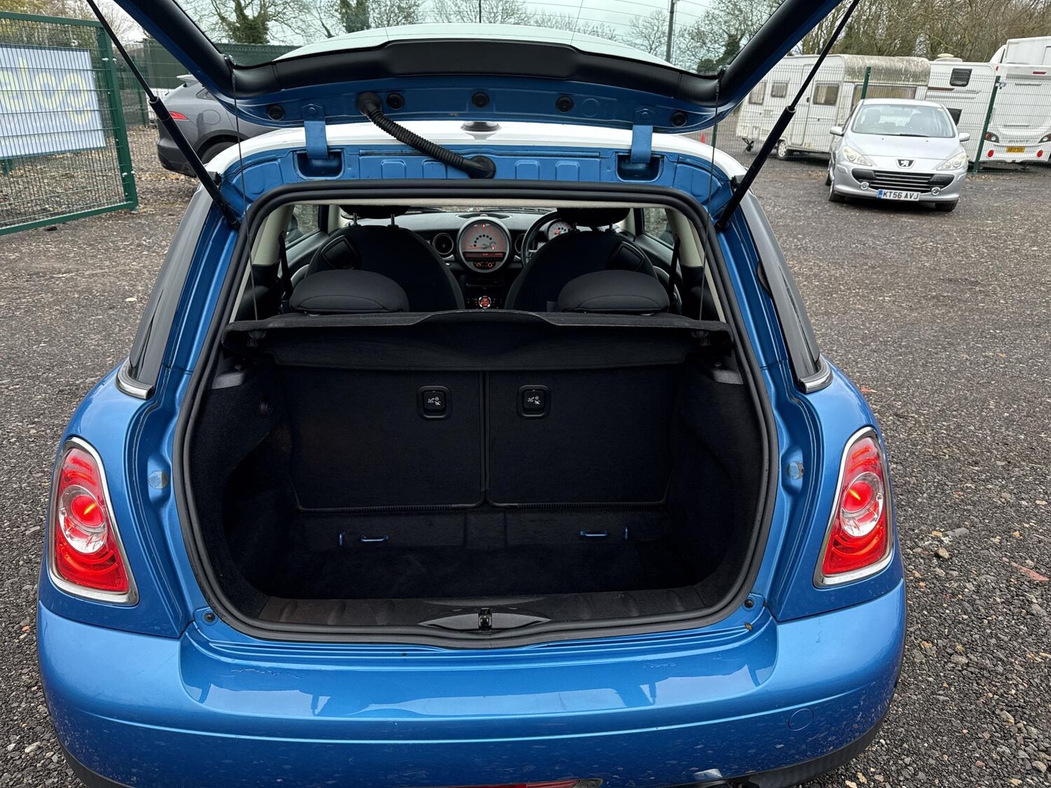 Used MINI Hatch 2011 for sale - 75874781: Photo 27