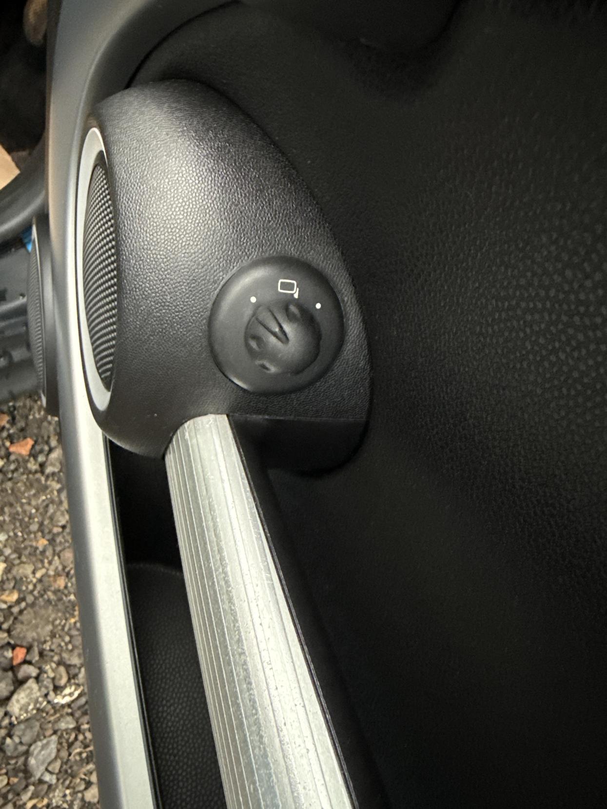 Used MINI Hatch 2011 for sale - 75874781: Photo 32