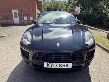 Used Porsche Macan 2017 for sale - 79128457: Photo