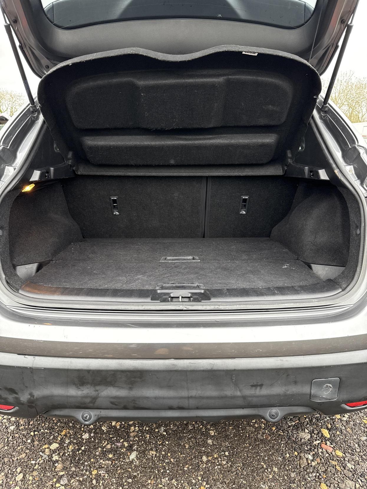 Used Nissan Qashqai 2014 for sale - 76691385: Photo 11