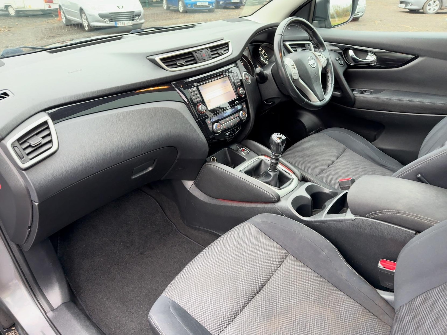 Used Nissan Qashqai 2014 for sale - 76691385: Photo 29