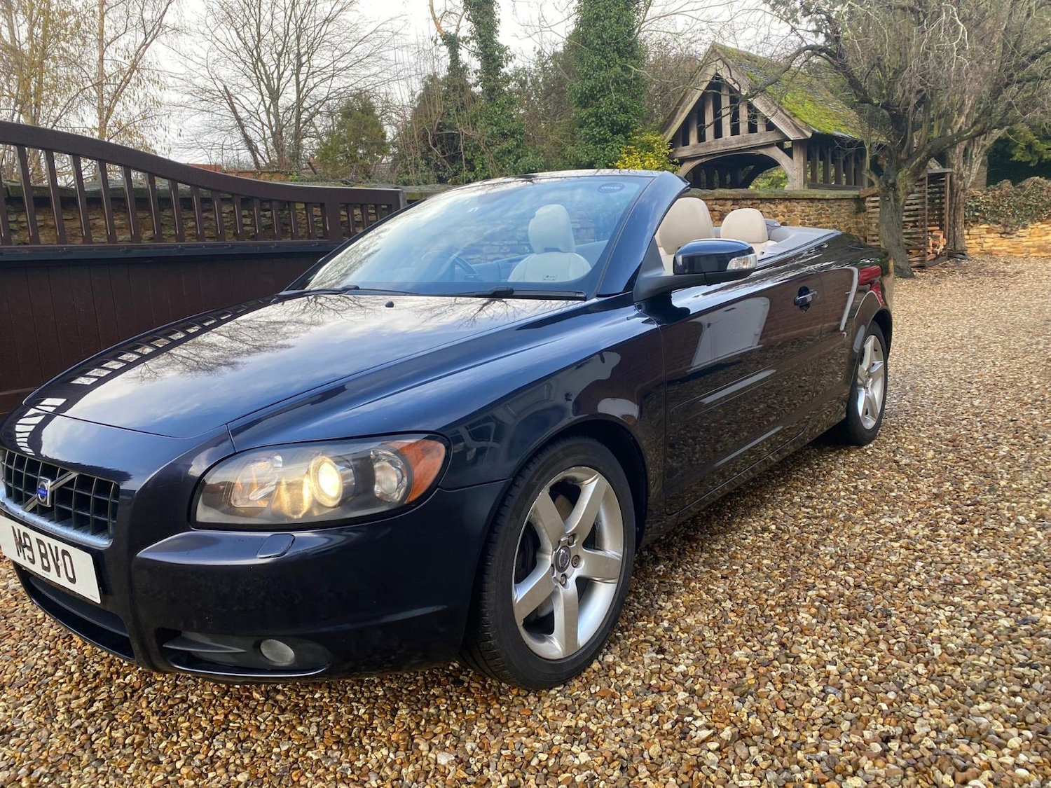 Used Volvo C70 2008 for sale - 77342966: Photo 3