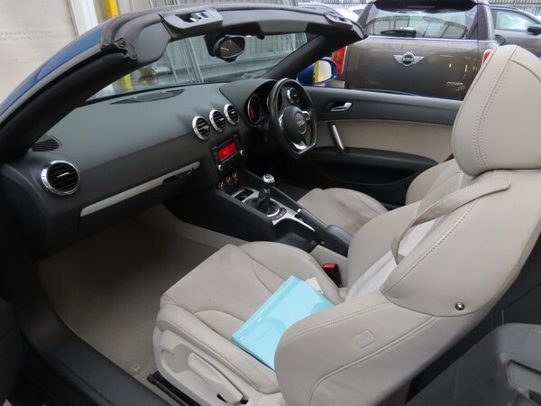 Used Audi TT 2011 for sale - 76178187: Photo 11