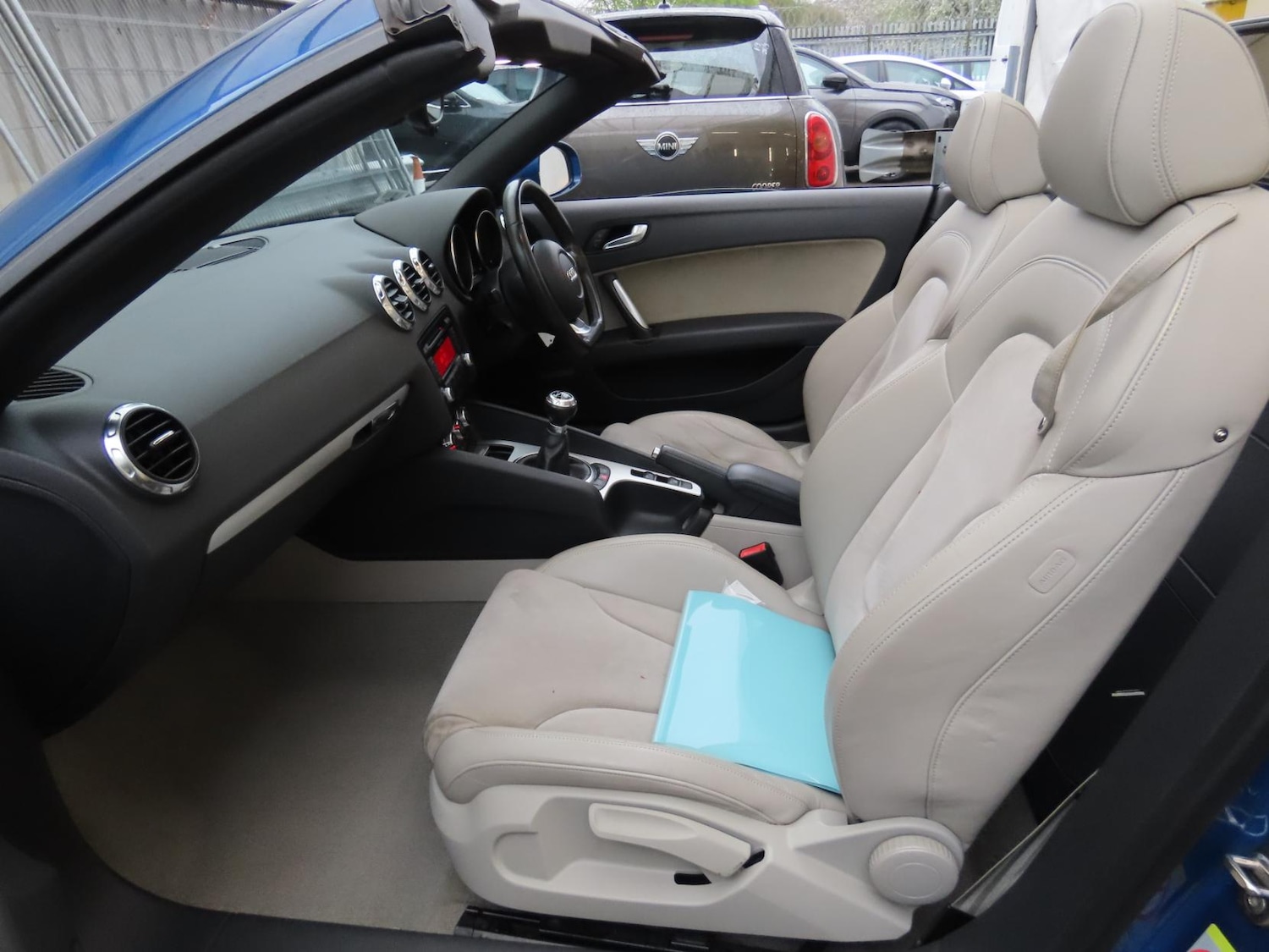 Used Audi TT 2011 for sale - 76178187: Photo 5