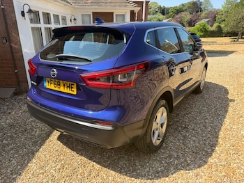 Used Nissan Qashqai 2018 for sale - 79363482: Photo