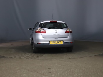 Used Renault Megane 2011 for sale - 79274987: Photo