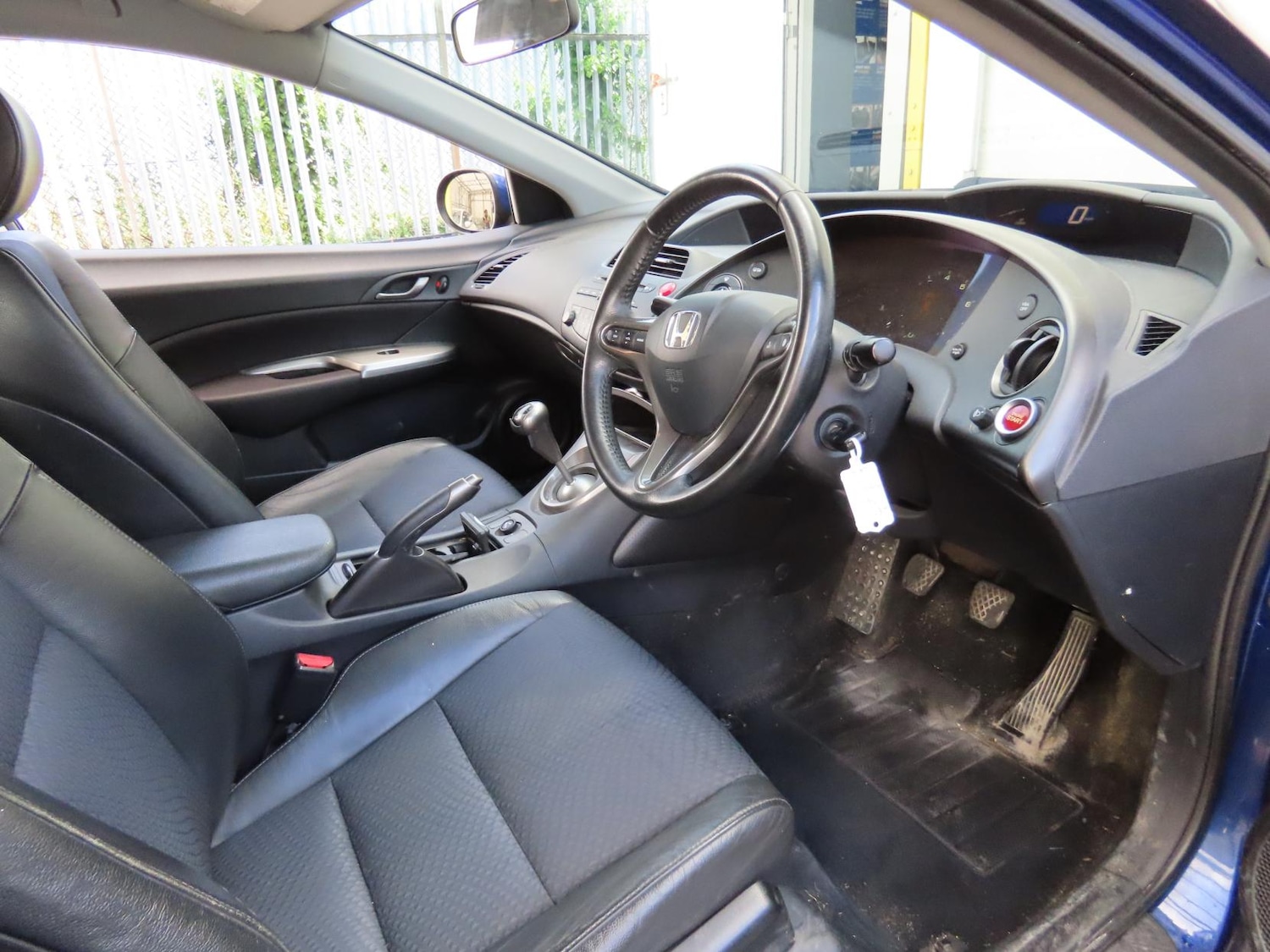 Used Honda Civic 2010 for sale - 77225347: Photo 7