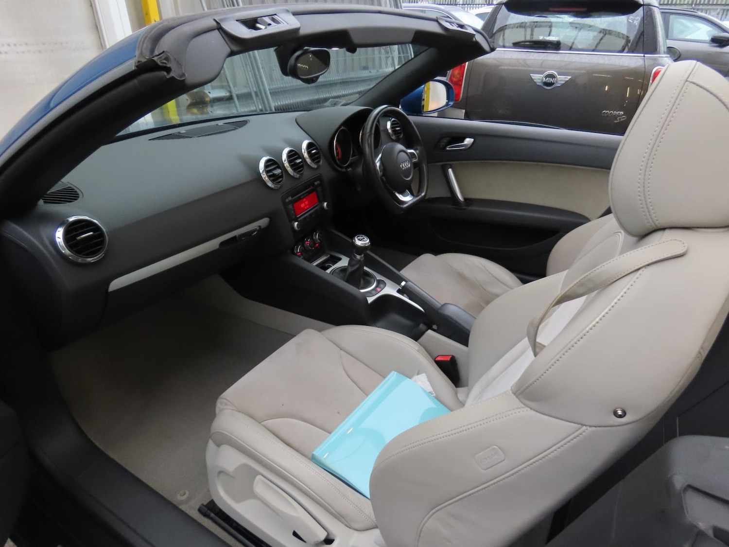 Used Audi TT 2011 for sale - 77048037: Photo 11