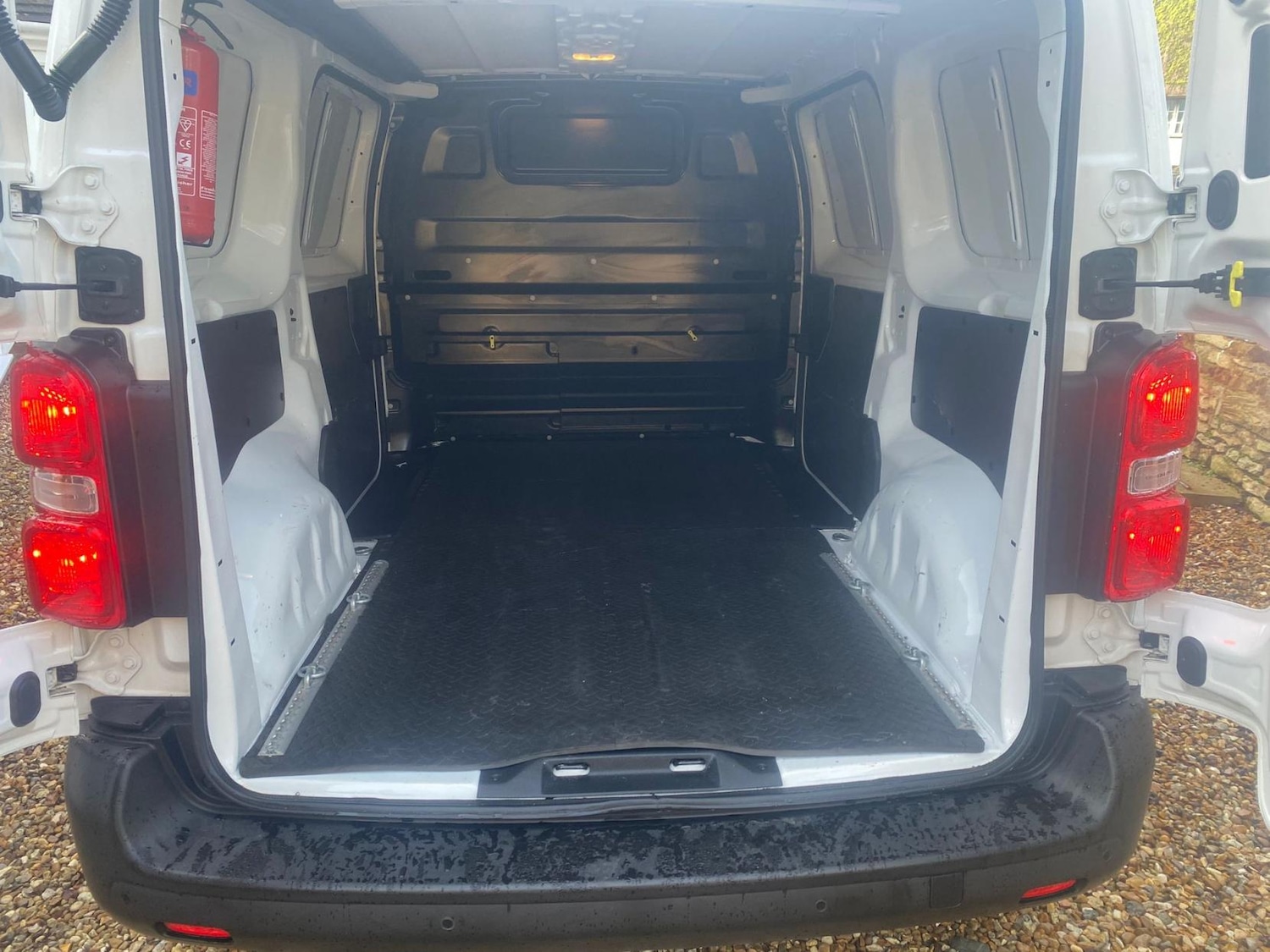 Used Peugeot Expert 2022 for sale - 76933415: Photo 8