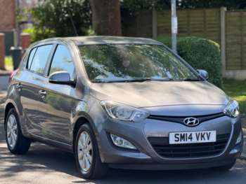 Used Hyundai i20 2014 for sale - 75103564: Photo