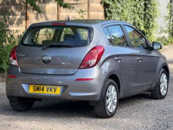 Used Hyundai i20 2014 for sale - 75103564: Photo