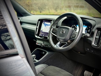 Used Volvo XC40 2019 for sale - 76974719: Photo