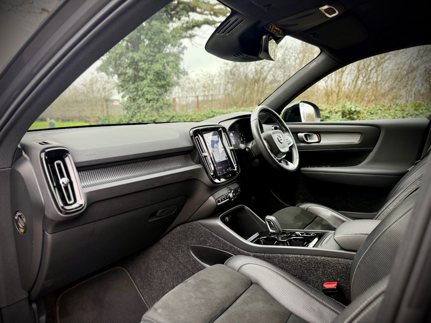 Used Volvo XC40 2019 for sale - 76974719: Photo 50