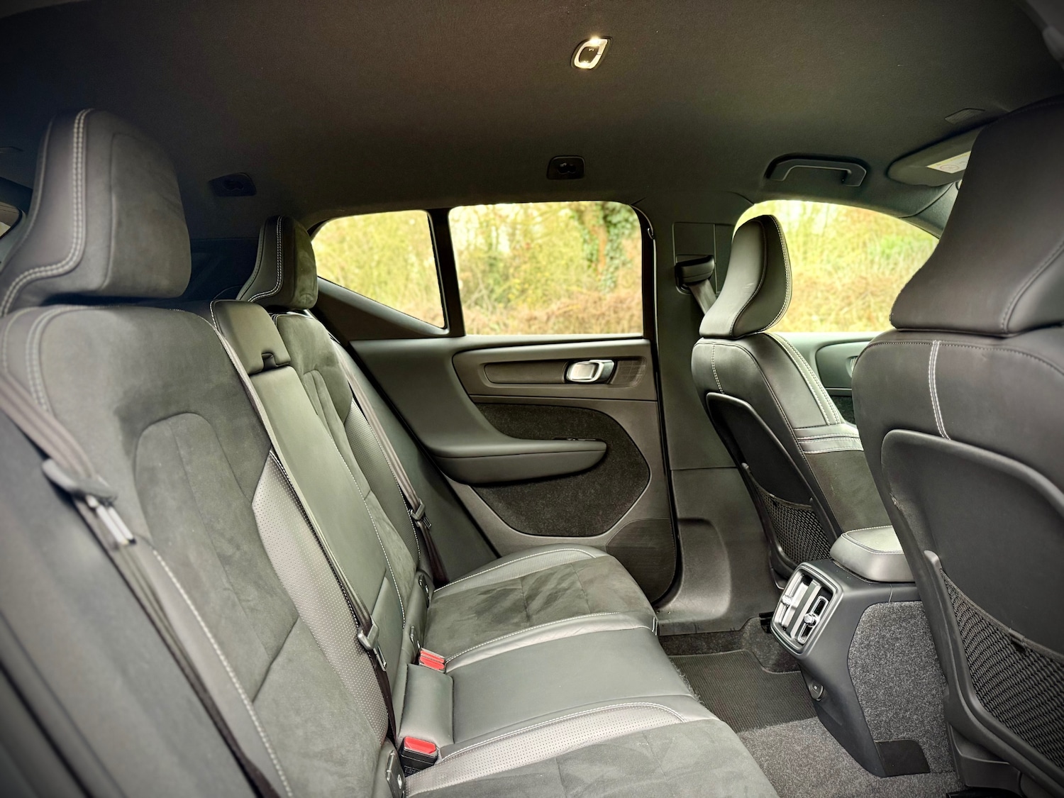 Used Volvo XC40 2019 for sale - 76974719: Photo 54