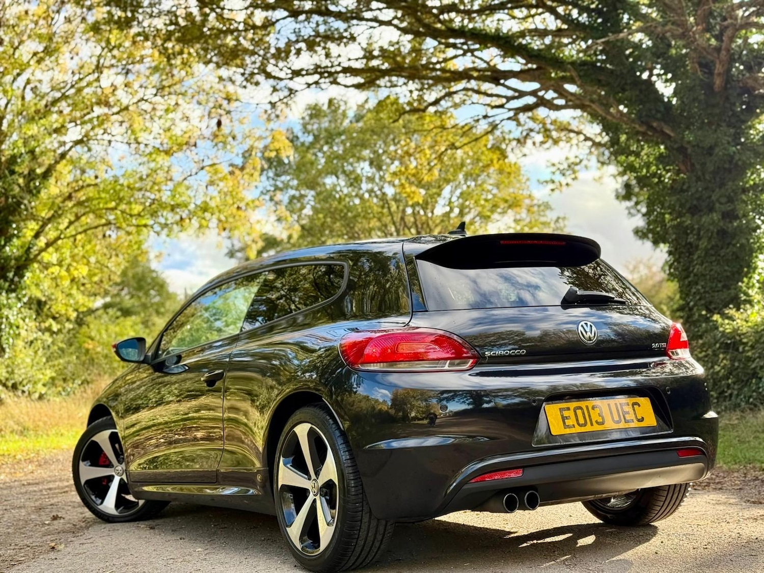 Used Volkswagen Scirocco 2013 for sale - 76483248: Photo 2