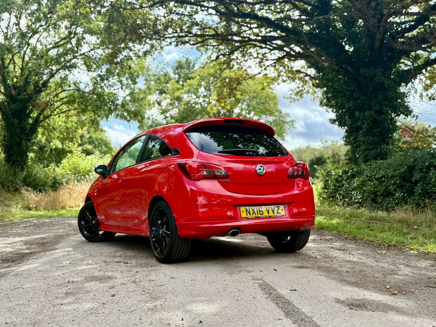 Used Vauxhall Corsa 2016 for sale - 76750194: Photo 2