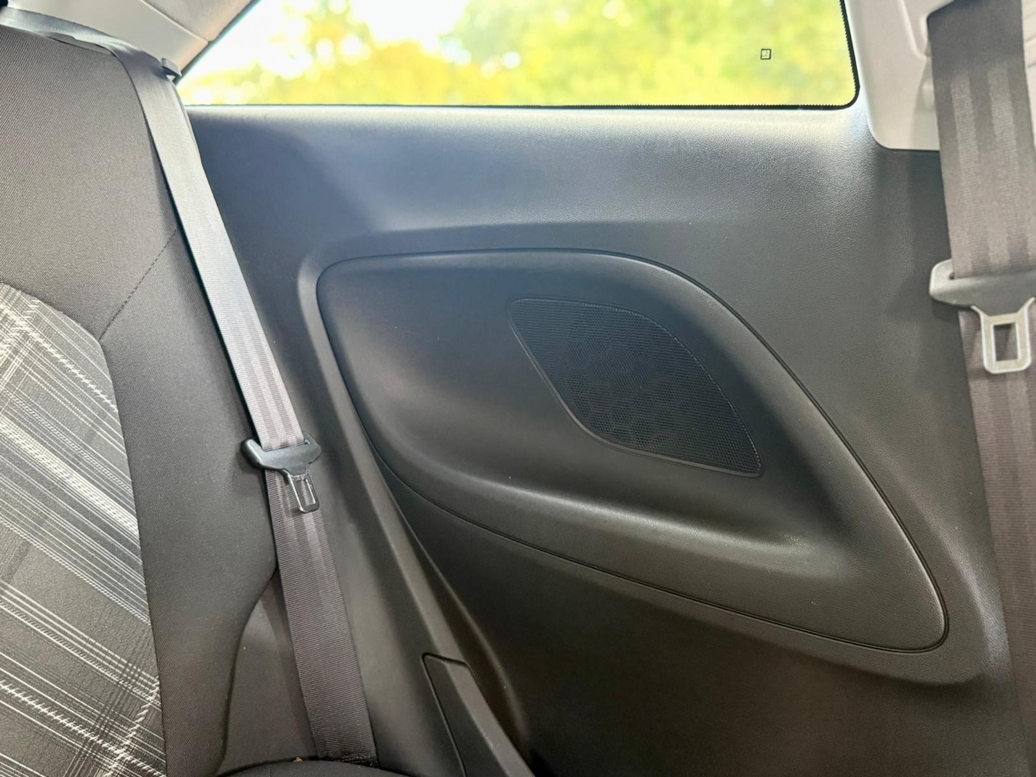 Used Vauxhall Corsa 2016 for sale - 76750194: Photo 74