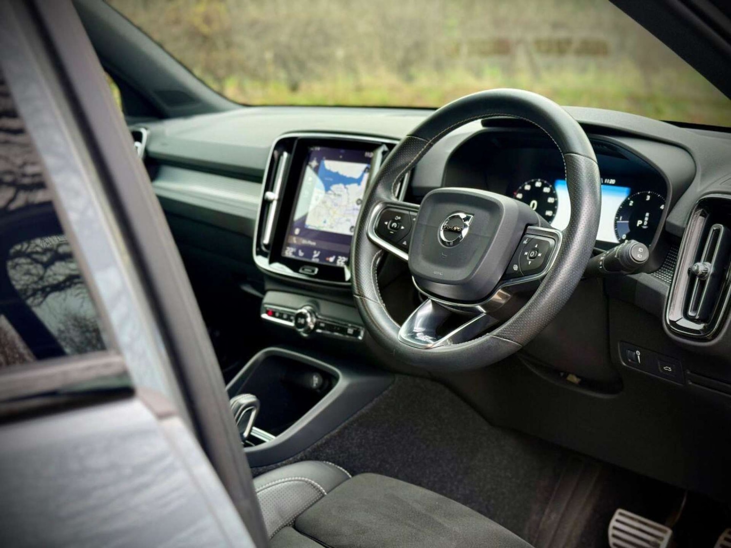 Used Volvo XC40 2019 for sale - 77270962: Photo 3