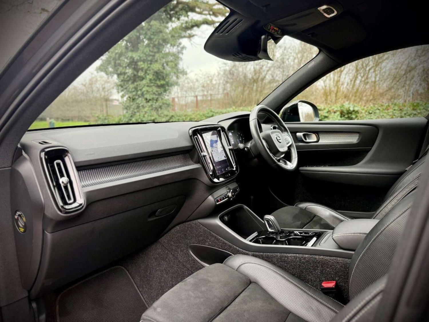 Used Volvo XC40 2019 for sale - 77270962: Photo 48