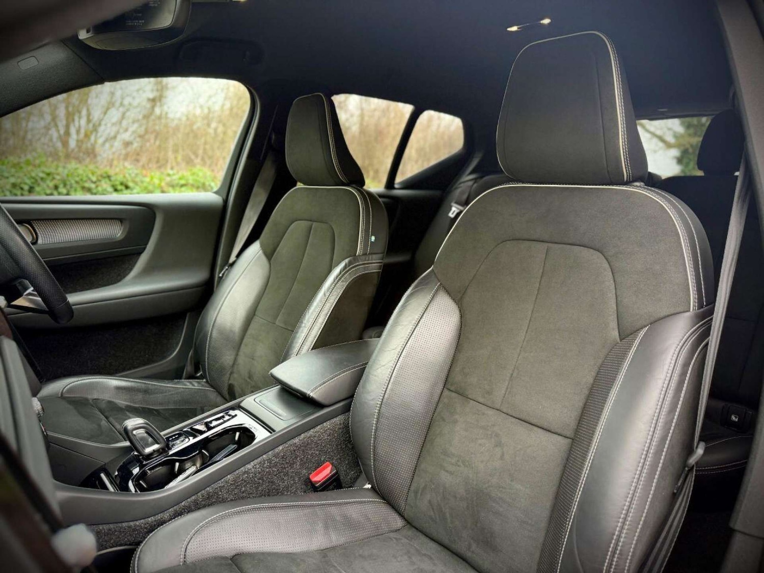 Used Volvo XC40 2019 for sale - 77270962: Photo 50