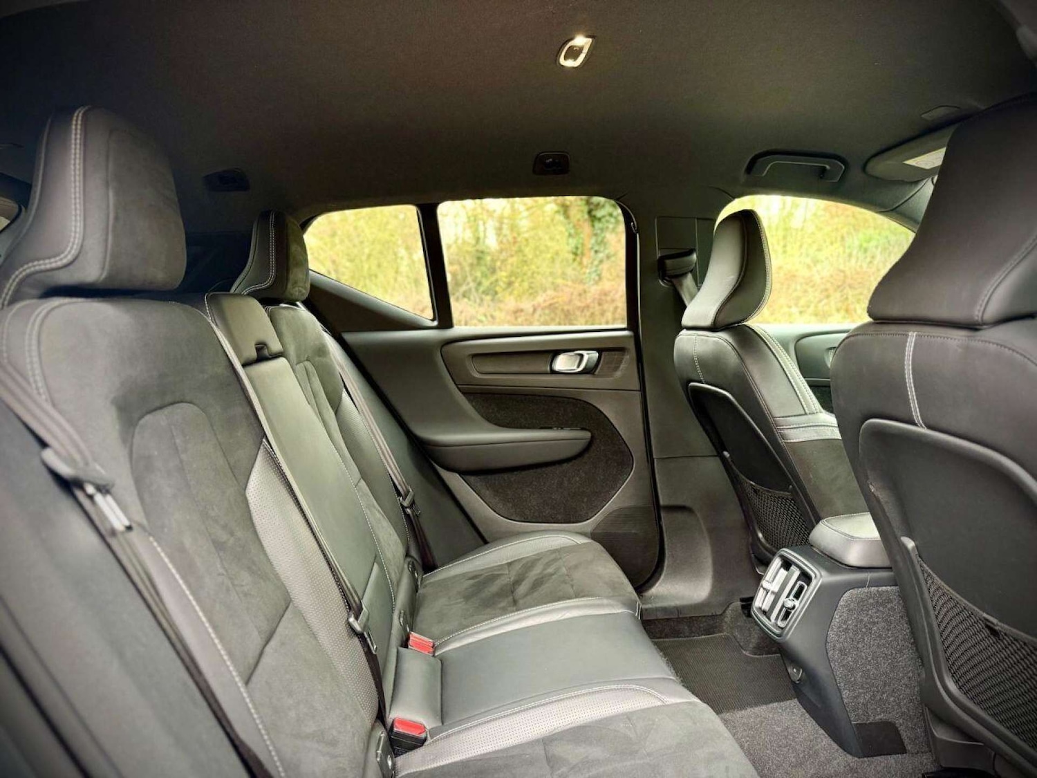 Used Volvo XC40 2019 for sale - 77270962: Photo 52