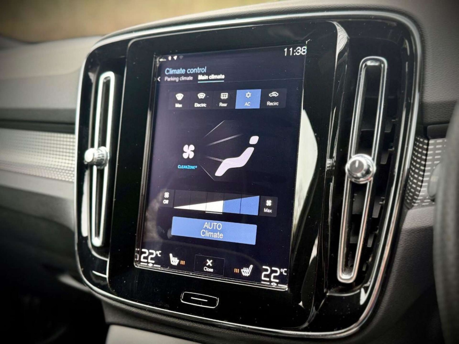 Used Volvo XC40 2019 for sale - 77270962: Photo 79