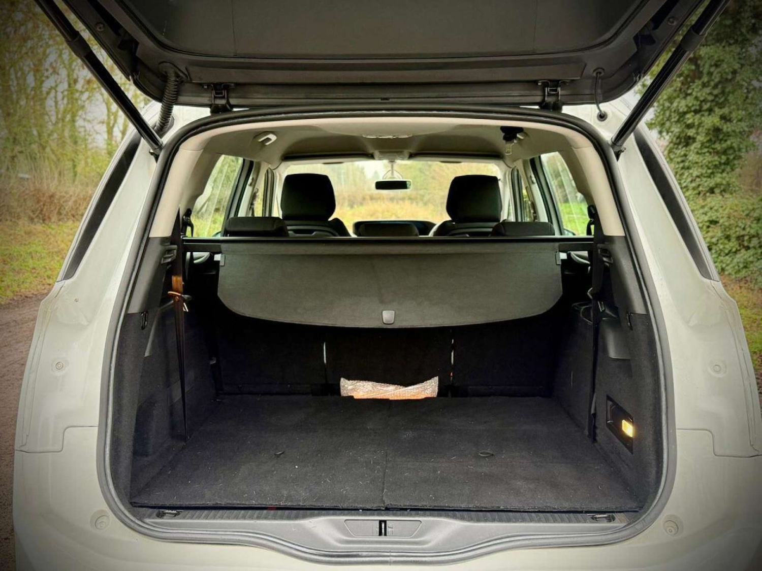 Used Citroen C4 Grand Picasso 2015 for sale - 77270966: Photo 39