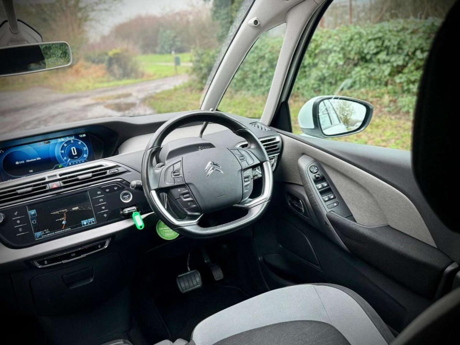 Used Citroen C4 Grand Picasso 2015 for sale - 77270966: Photo 82