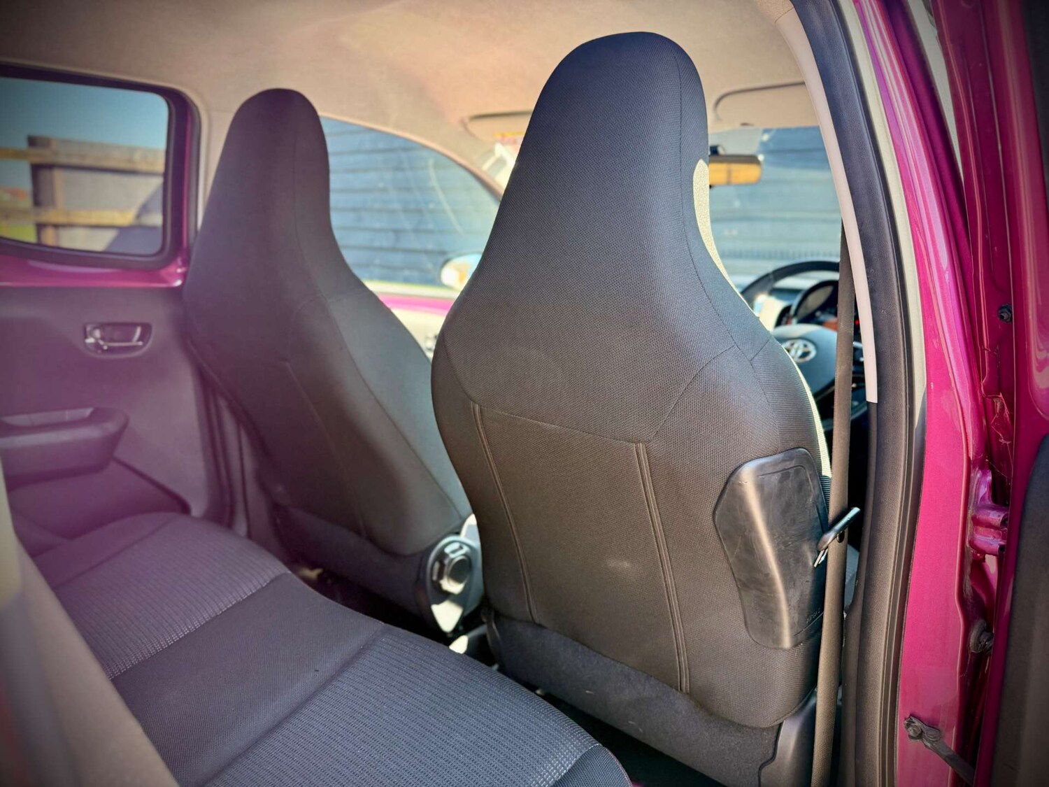 Used Toyota AYGO 2018 for sale - 77963192: Photo 30