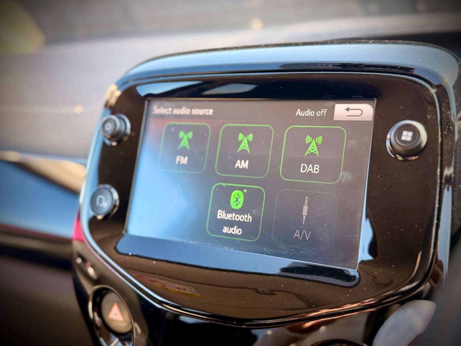 Used Toyota AYGO 2018 for sale - 77963192: Photo 35