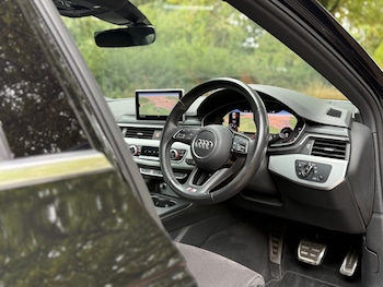 Used Audi A4 2017 for sale - 75621617: Photo