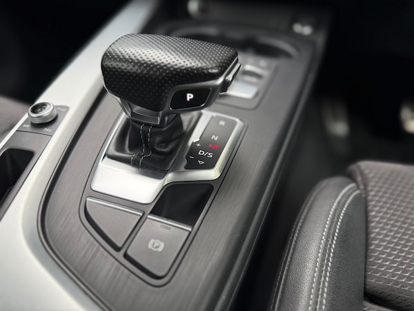 Used Audi A4 2017 for sale - 75621617: Photo 8