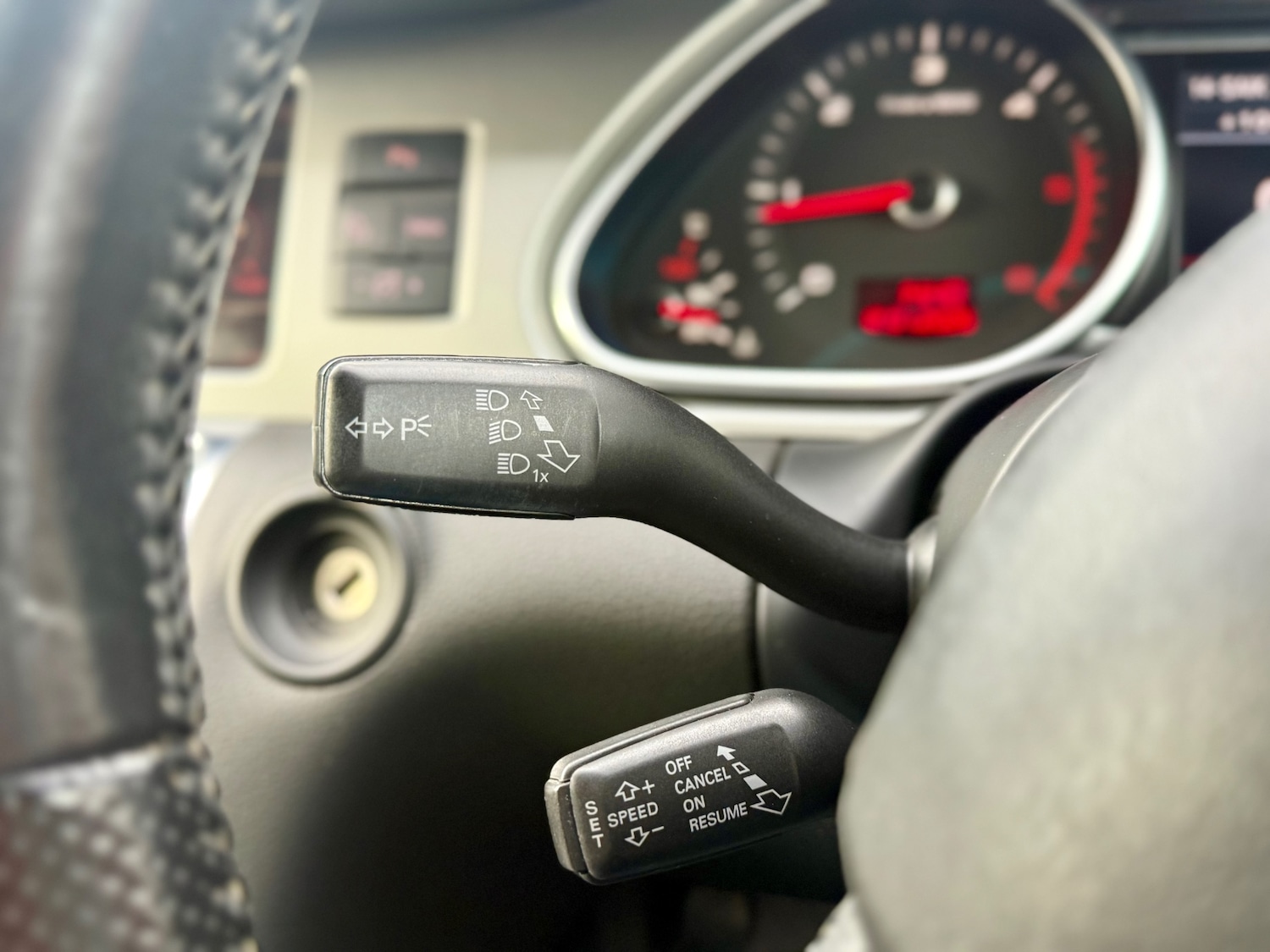 Used Audi Q7 2010 for sale - 77189556: Photo 18