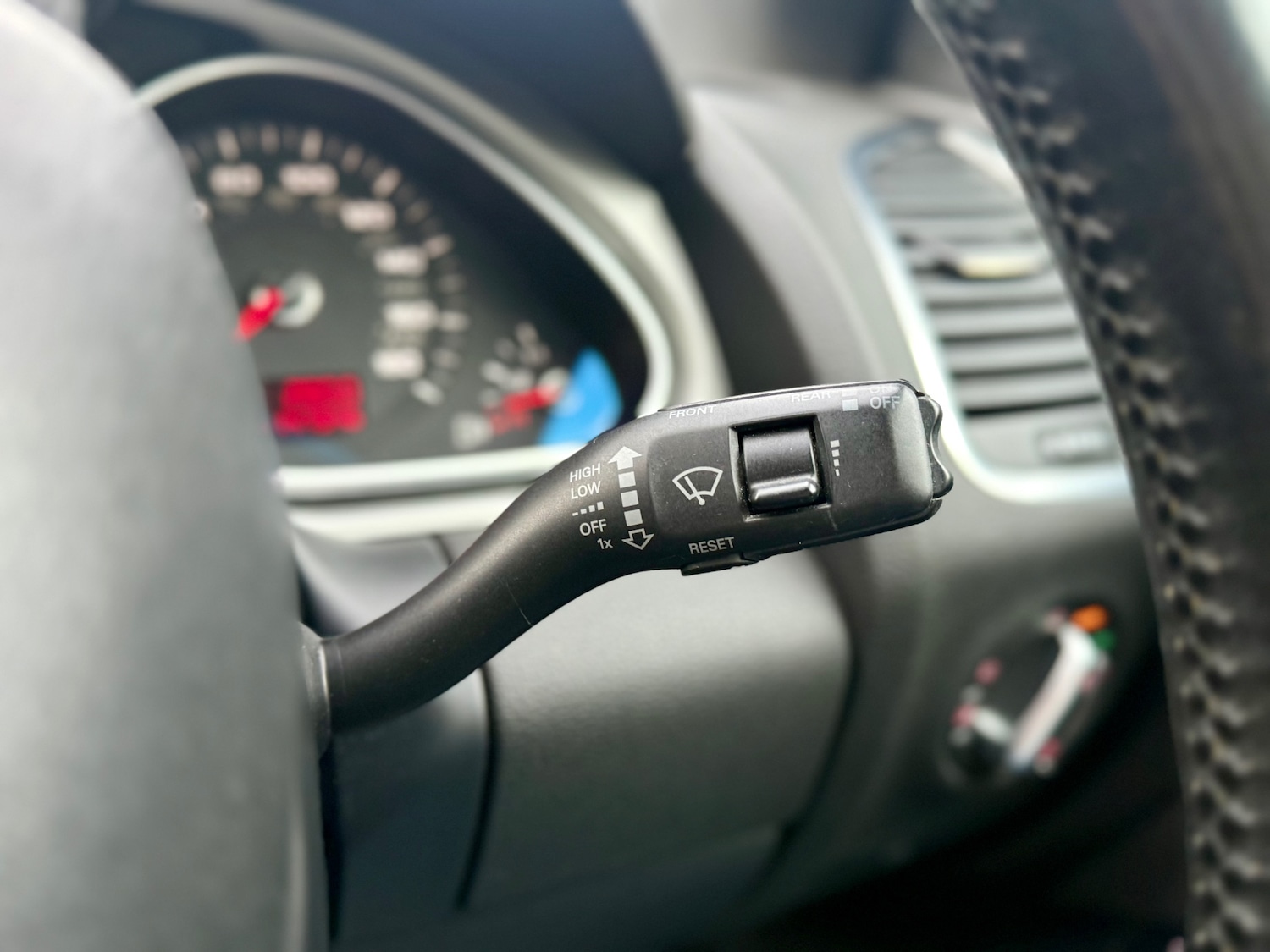 Used Audi Q7 2010 for sale - 77189556: Photo 19