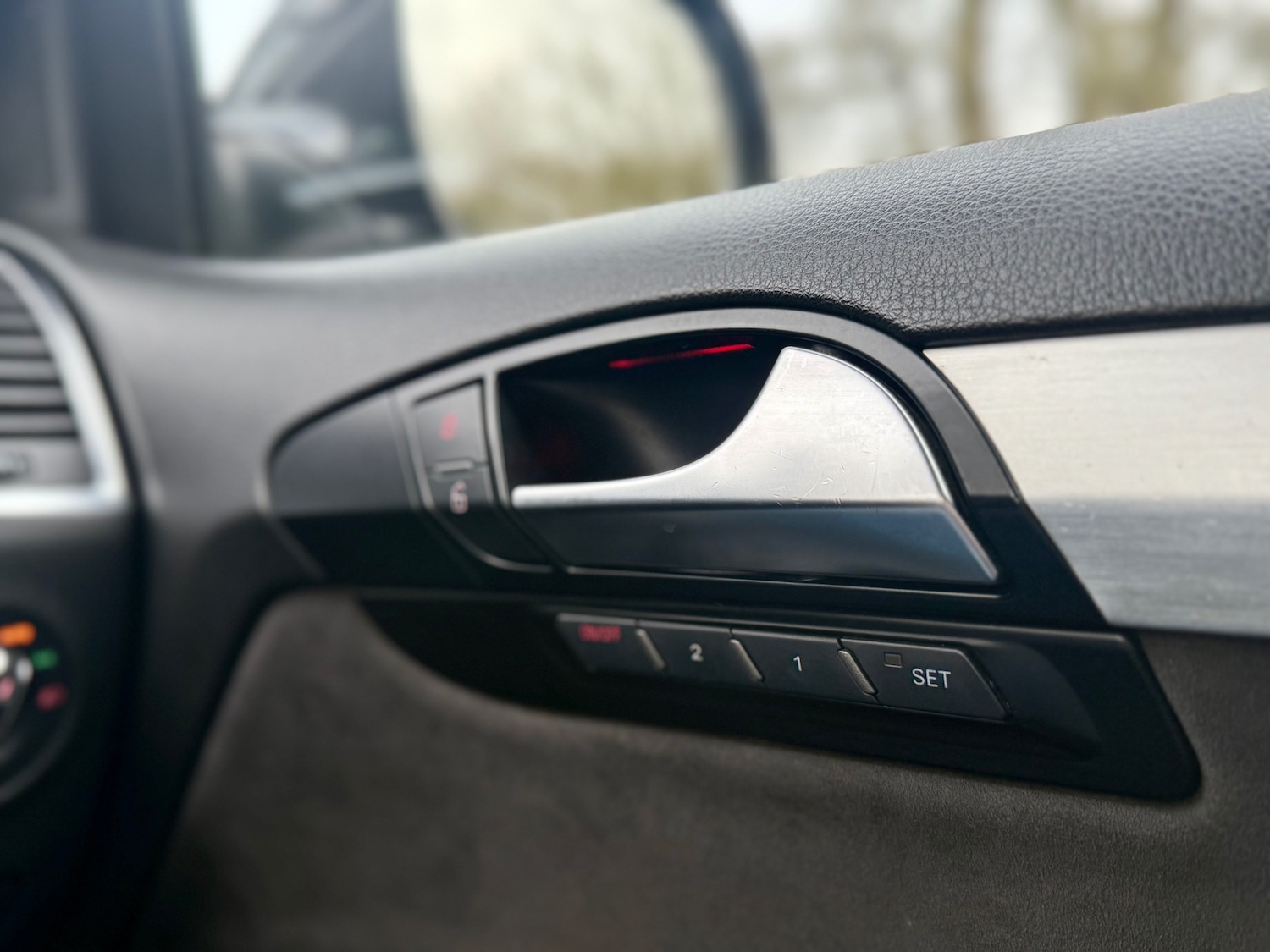 Used Audi Q7 2010 for sale - 77189556: Photo 21